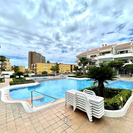 Apartment, Wifi, Less Than 10 Minutes Walk From Beach In Los Cristianos, Tenerife Los Cristianos (Tenerife)