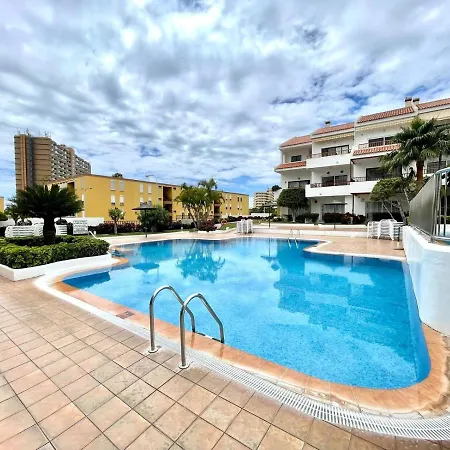 Apartment, Wifi, Less Than 10 Minutes Walk From Beach In Los Cristianos, Tenerife Los Cristianos (Tenerife)