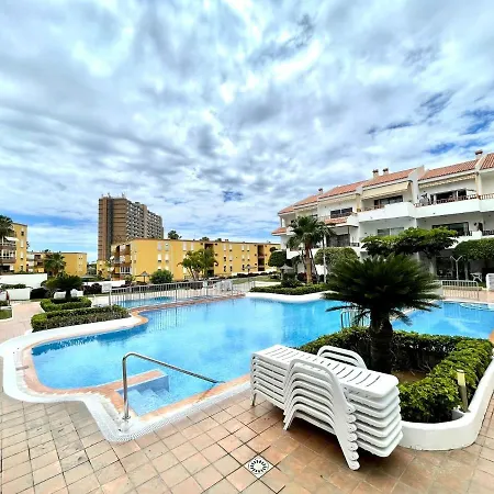 Apartment, Wifi, Less Than 10 Minutes Walk From Beach In Los Cristianos, Tenerife شقة لوس كريستيانوس