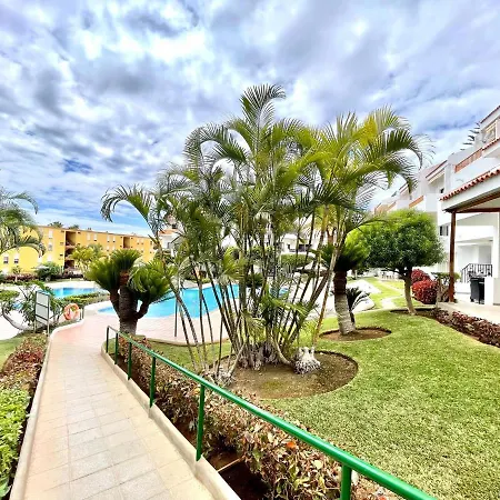 شقة Apartment, Wifi, Less Than 10 Minutes Walk From Beach In Los Cristianos, Tenerife