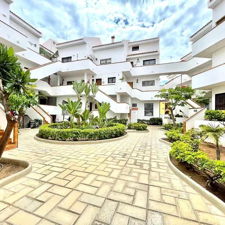 شقة Apartment, Wifi, Less Than 10 Minutes Walk From Beach In Los Cristianos, Tenerife